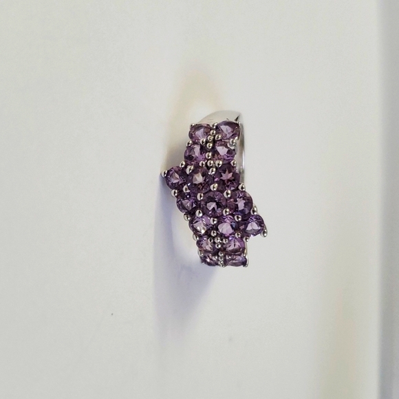 Gorgeous 10K Gold Princess Amethyst Ring - Picture 2 of 8